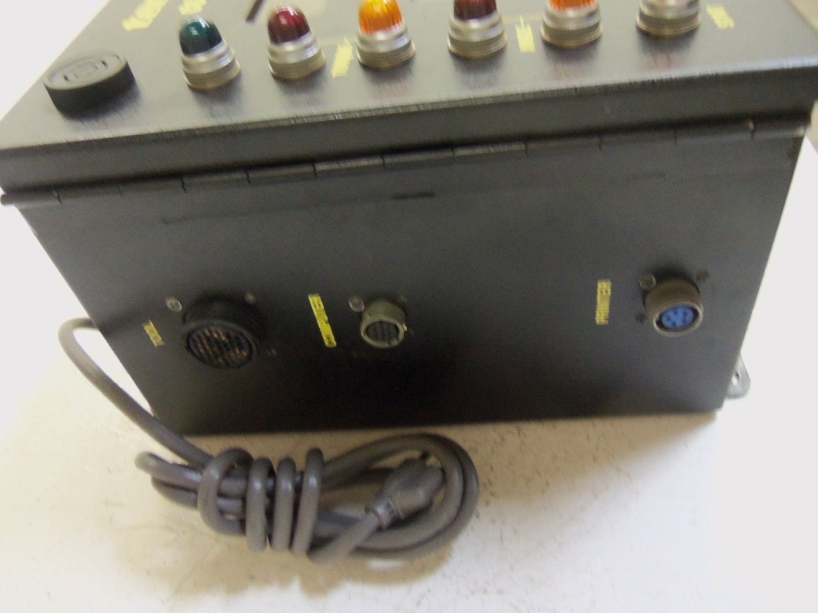 GSE 480400-01001 MONITOR/CONTROLLER CS400 W/ CABLE UNMP