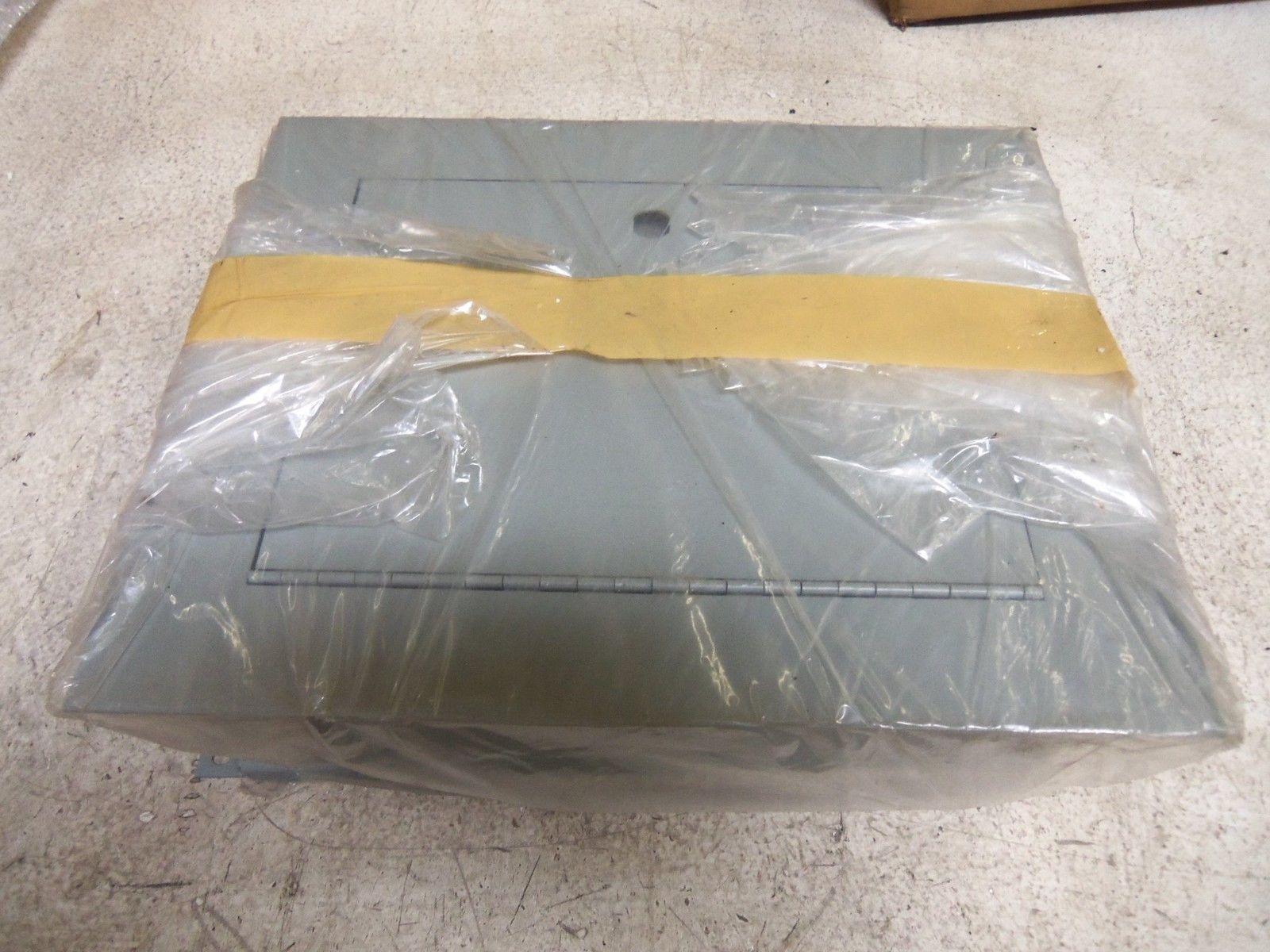HAMMOND 1439P4 ENCLOSURE 12 X 10 X 4 NSMP