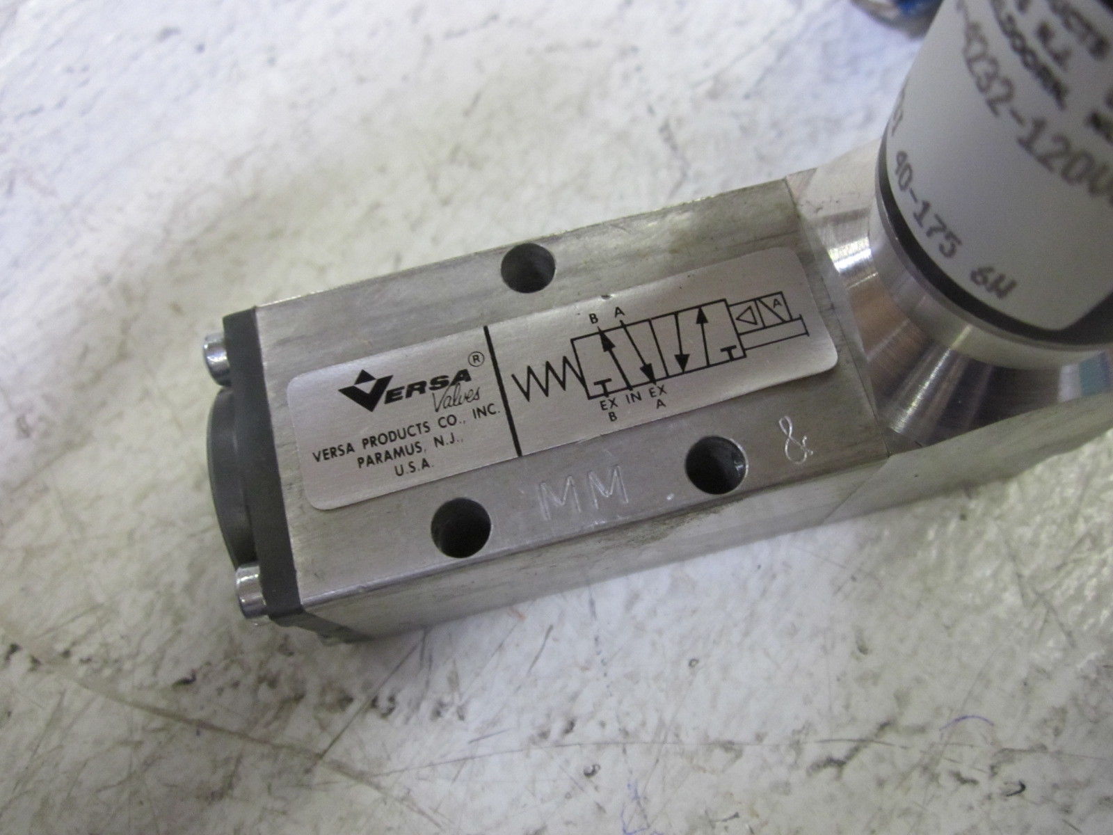 HERION 0821166 220V UNMP