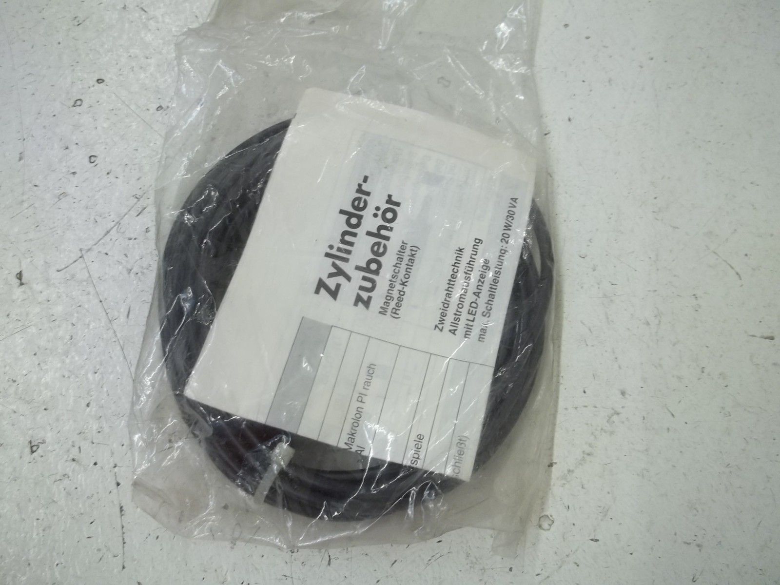 HOERBIGER KY3235 DZRK MAGNETIC REED SWITCH *NEW IN FACTORY BAG*
