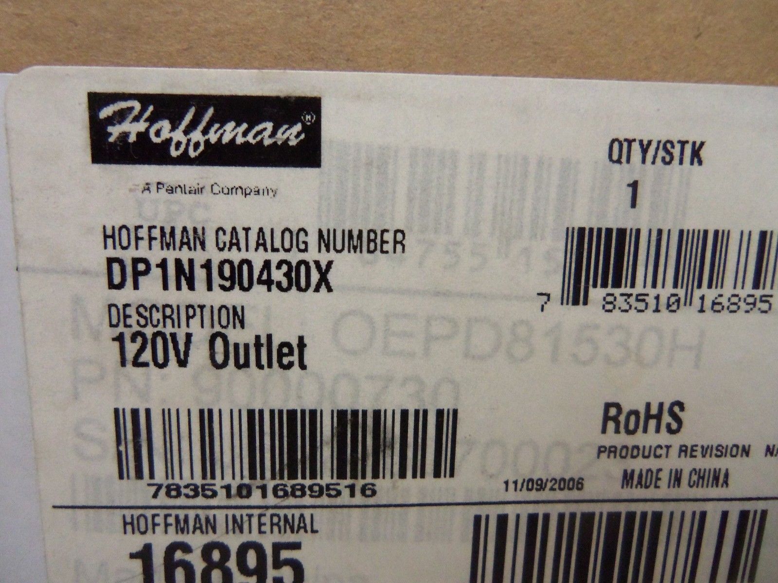 HOFFMAN DP1N190430X RACK MOUNT POWER STRIP NSMP