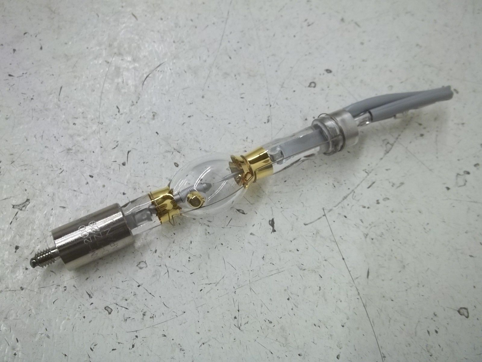 HOLEGENIX UXM-200YA LAMP  NSMP
