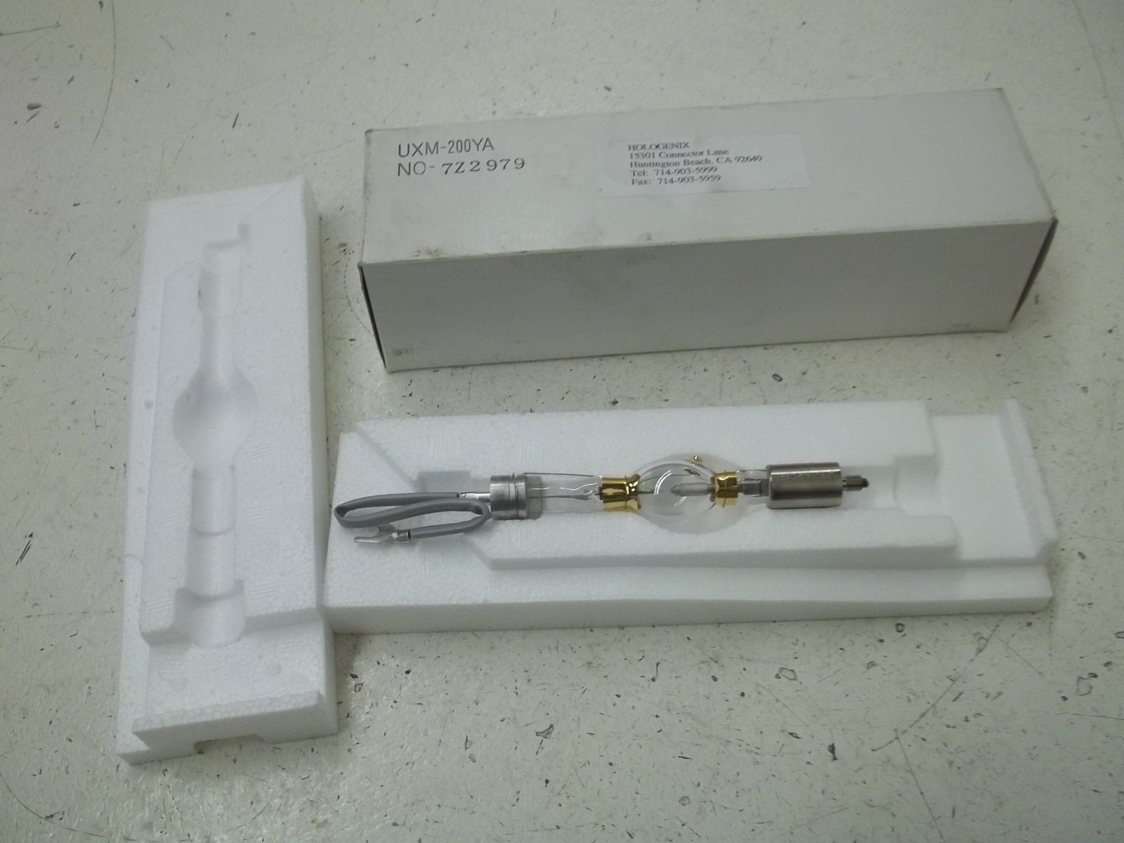 HOLEGENIX UXM-200YA LAMP  NSMP