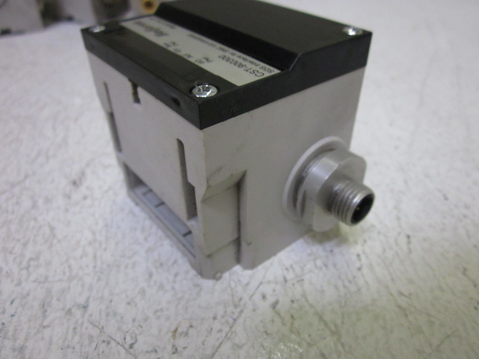 HOLJERON CST-900300 SDS INTERFACE PNEUMATIC MANIFOLD UNMP