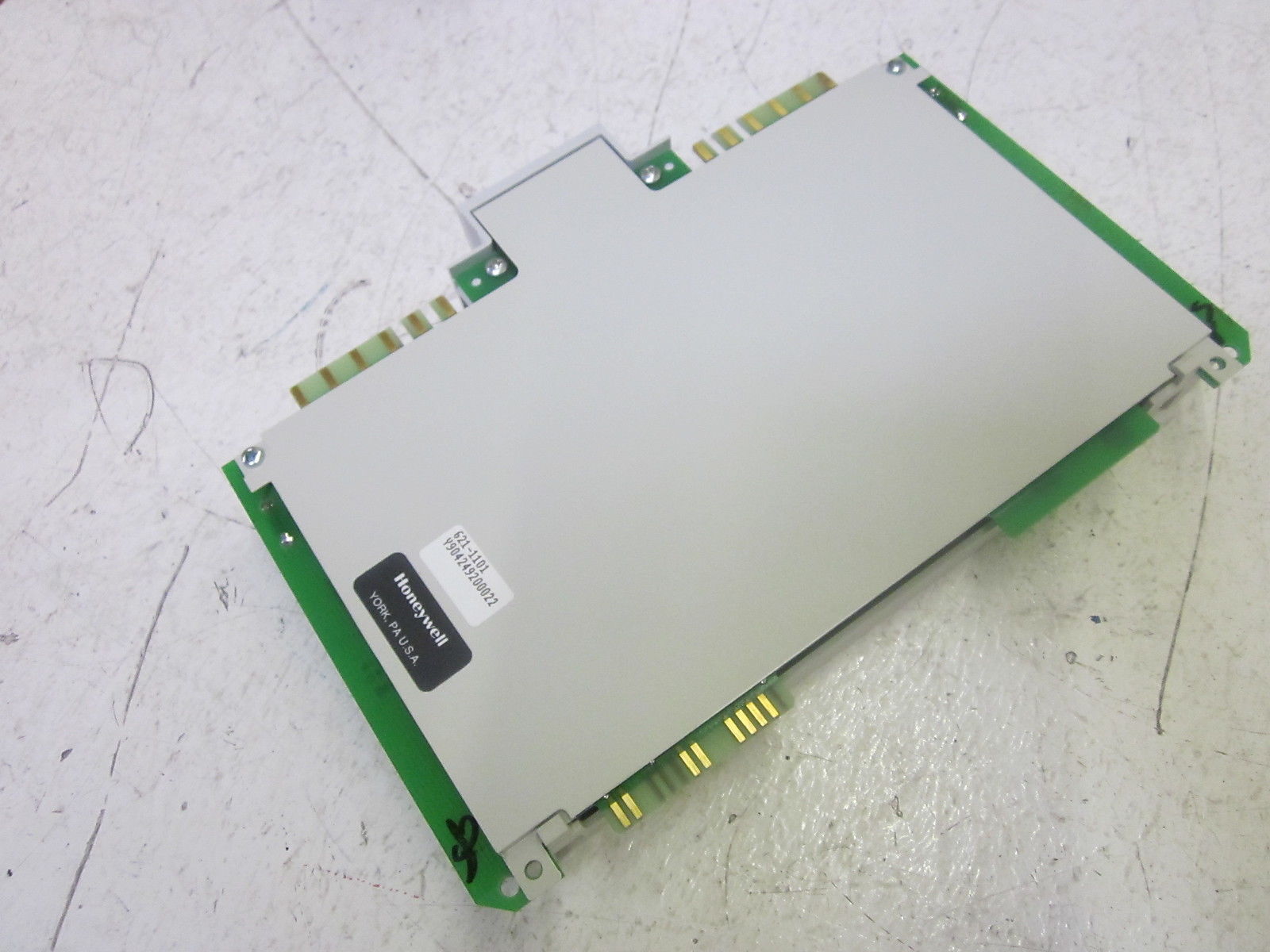 HONEYWELL 621-1101 ISOLATED INPUT MODEL 115VAC UNMP