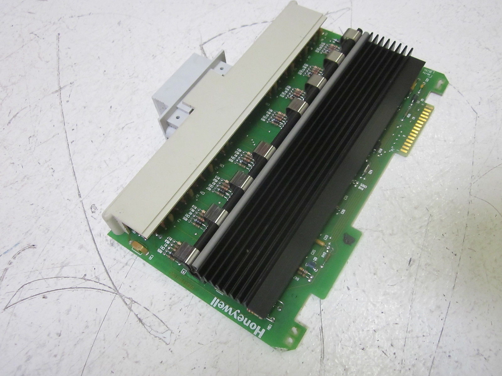 HONEYWELL 621-2100R 115VAC UNMP
