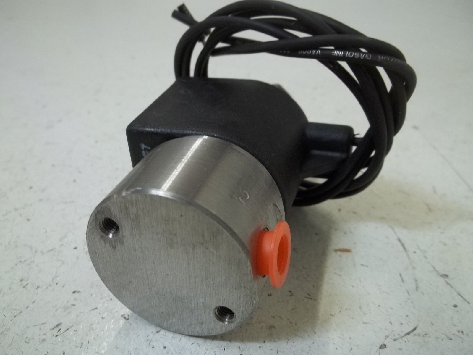 HONEYWELL 71295SN1KNJ1N0L111P3 SOLENOID VALVE NSMP