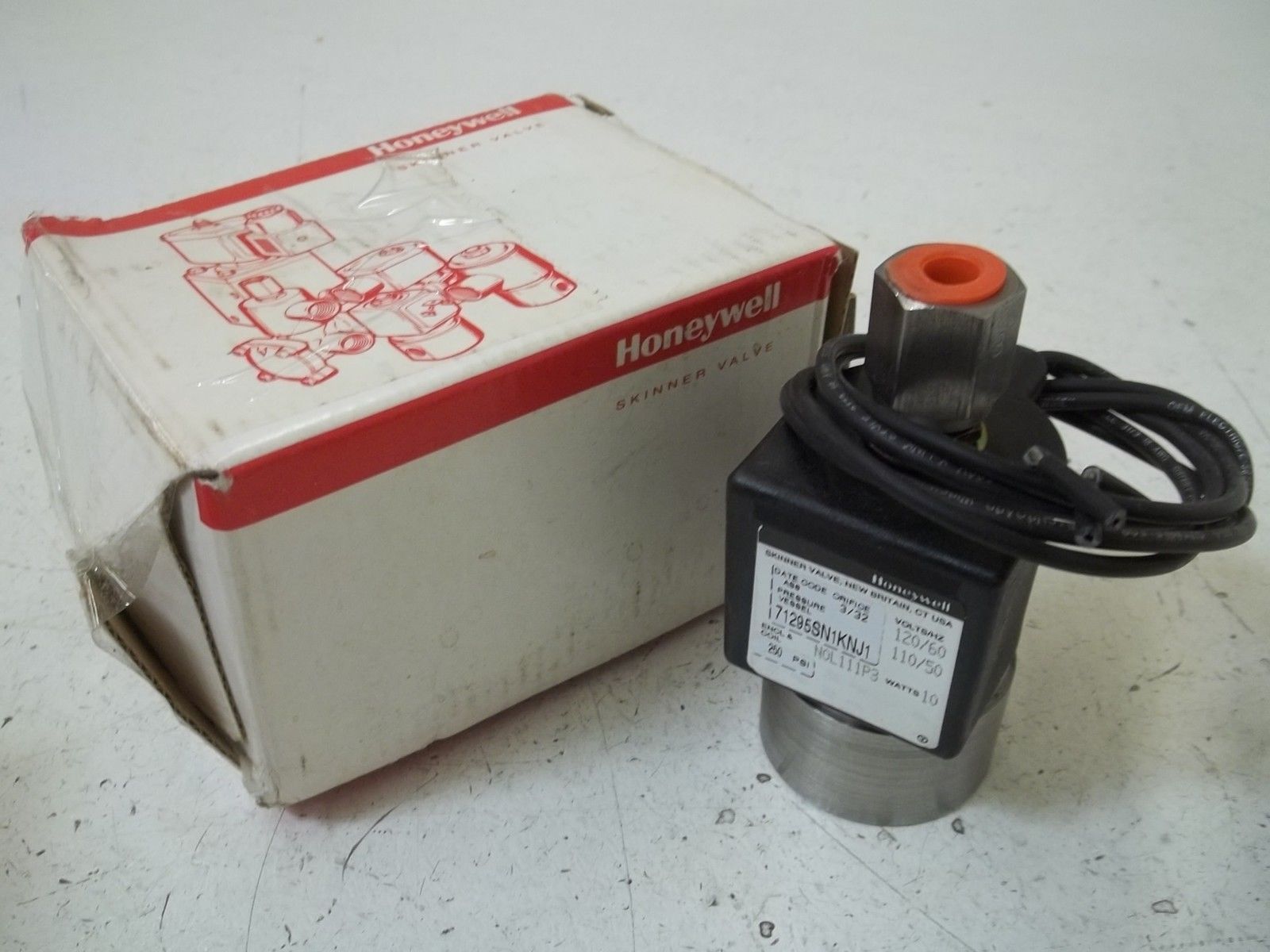 HONEYWELL 71295SN1KNJ1N0L111P3 SOLENOID VALVE NSMP