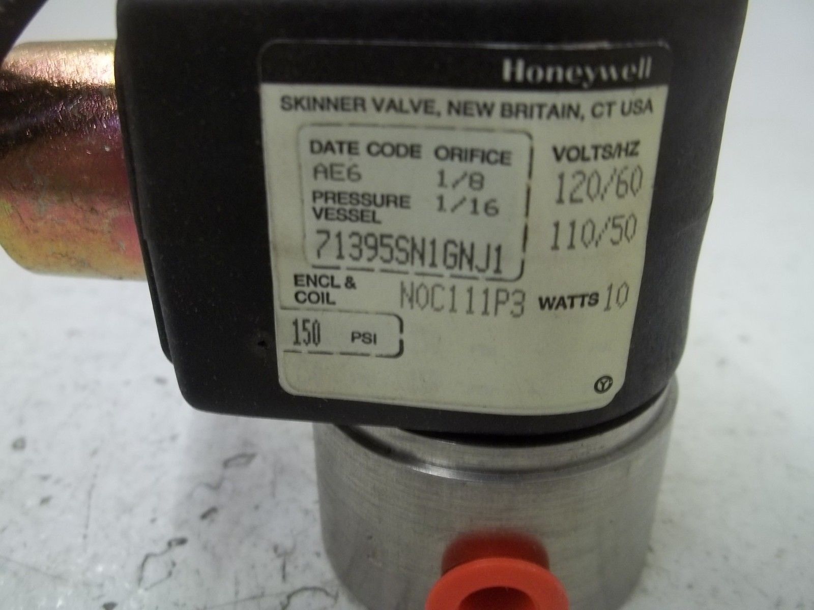 HONEYWELL 71395SN1GNJ1 SOLENOID VALVE 110/120V NSMP