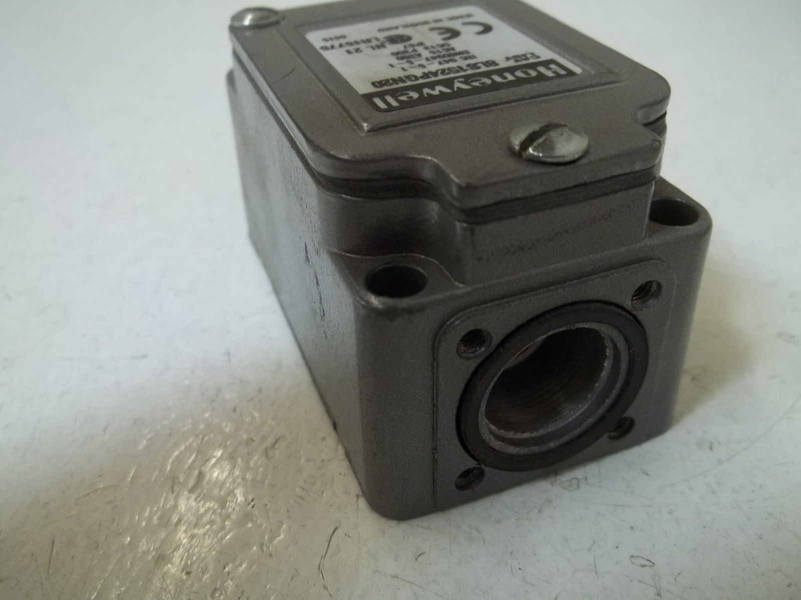 HONEYWELL 8LS1524PGN20 (GREY) UNMP