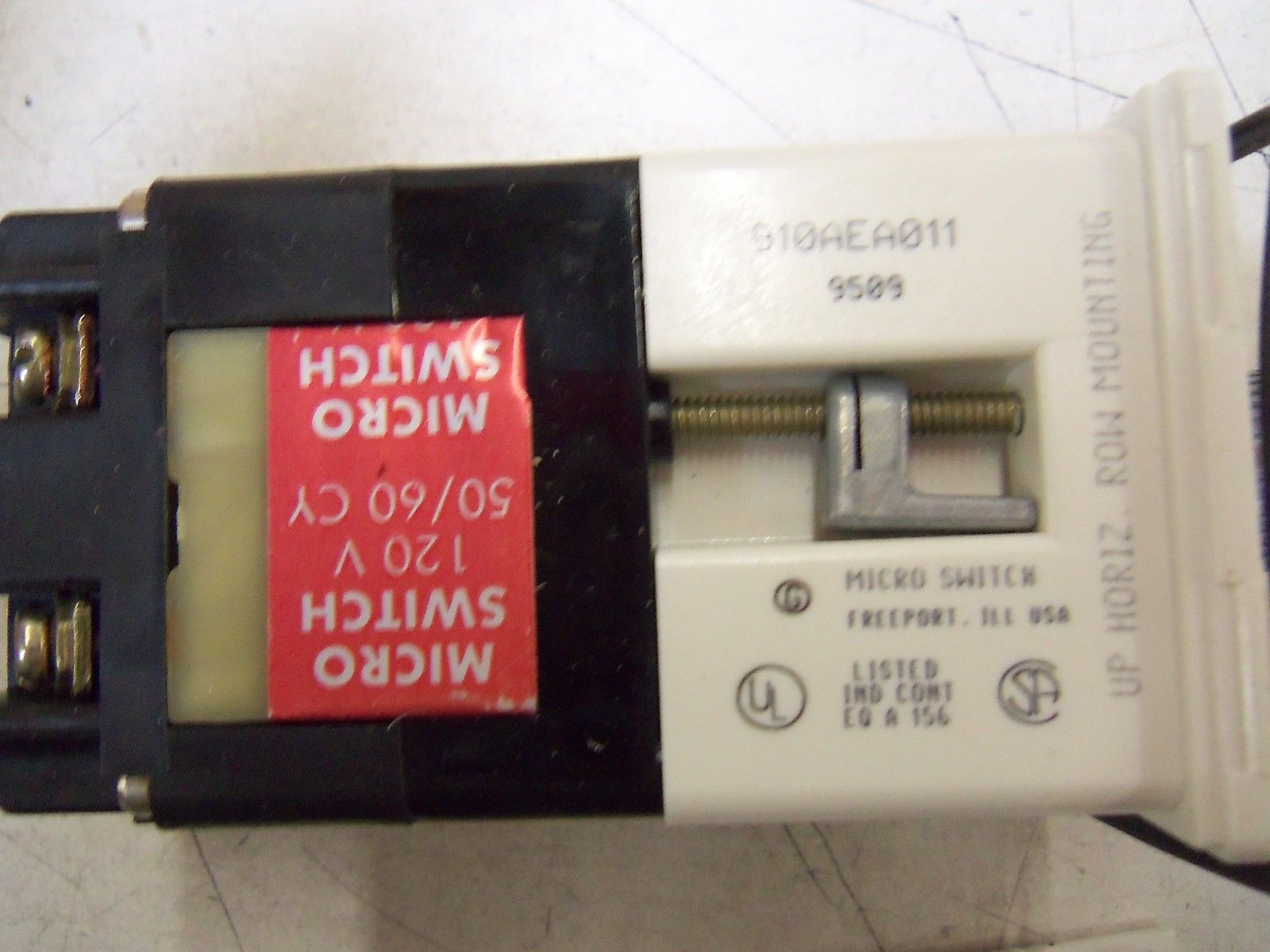 HONEYWELL 910AEA011 OPERATOR INDICATOR SWITCH NSMP