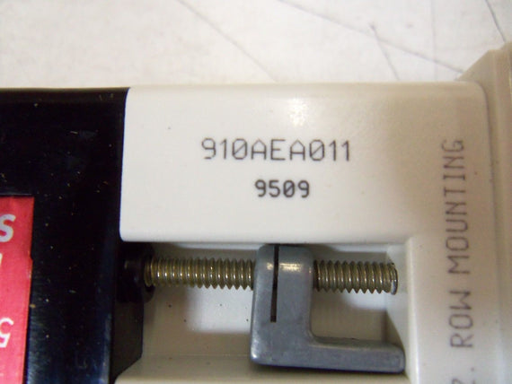 HONEYWELL 910AEA011 OPERATOR INDICATOR SWITCH NSMP