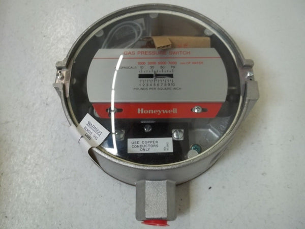HONEYWELL C437G 1036 GAS/AIR PRESS SWITCH NSMP