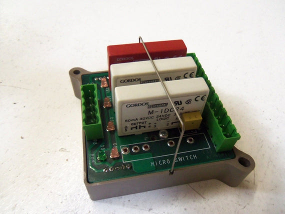 HONEYWELL CONNECTOR I/O QUAD SDS-C2SUB-4  *USED *