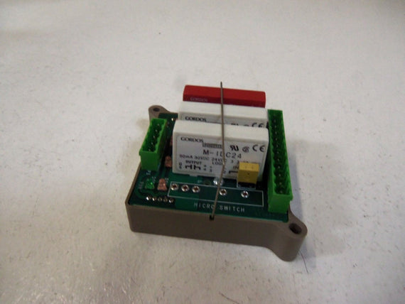 HONEYWELL CONNECTOR I/O QUAD SDS-C2SUB-4  *USED *