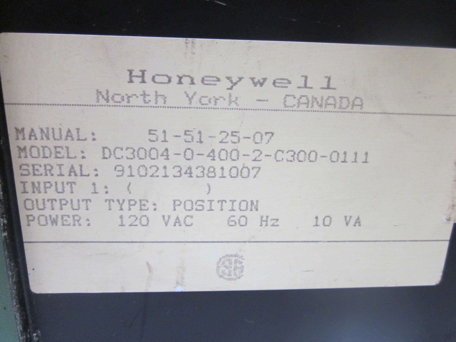 HONEYWELL DC3004-0-400-2-C300-0111 UNMP