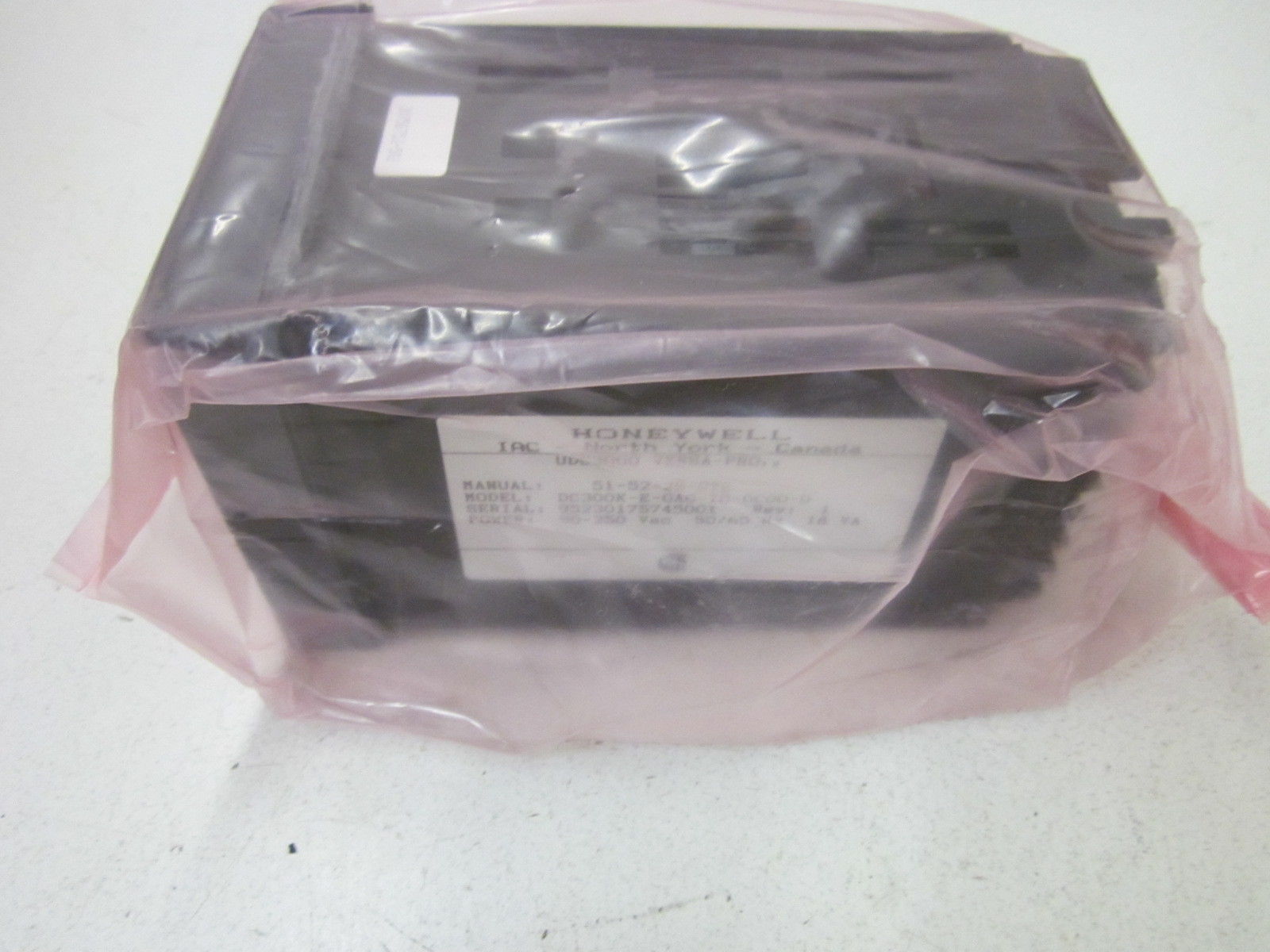 HONEYWELL DC300K-E-0A0-10-0C00-0 NSMP