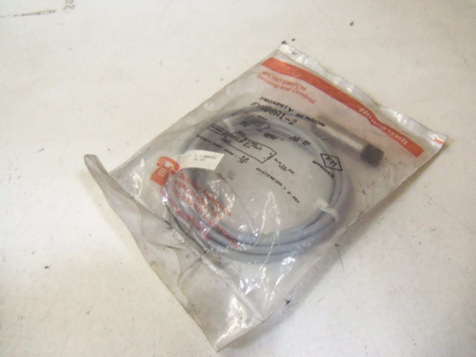 HONEYWELL FYAB8A1-2 *NEW IN FACTORY BAG*