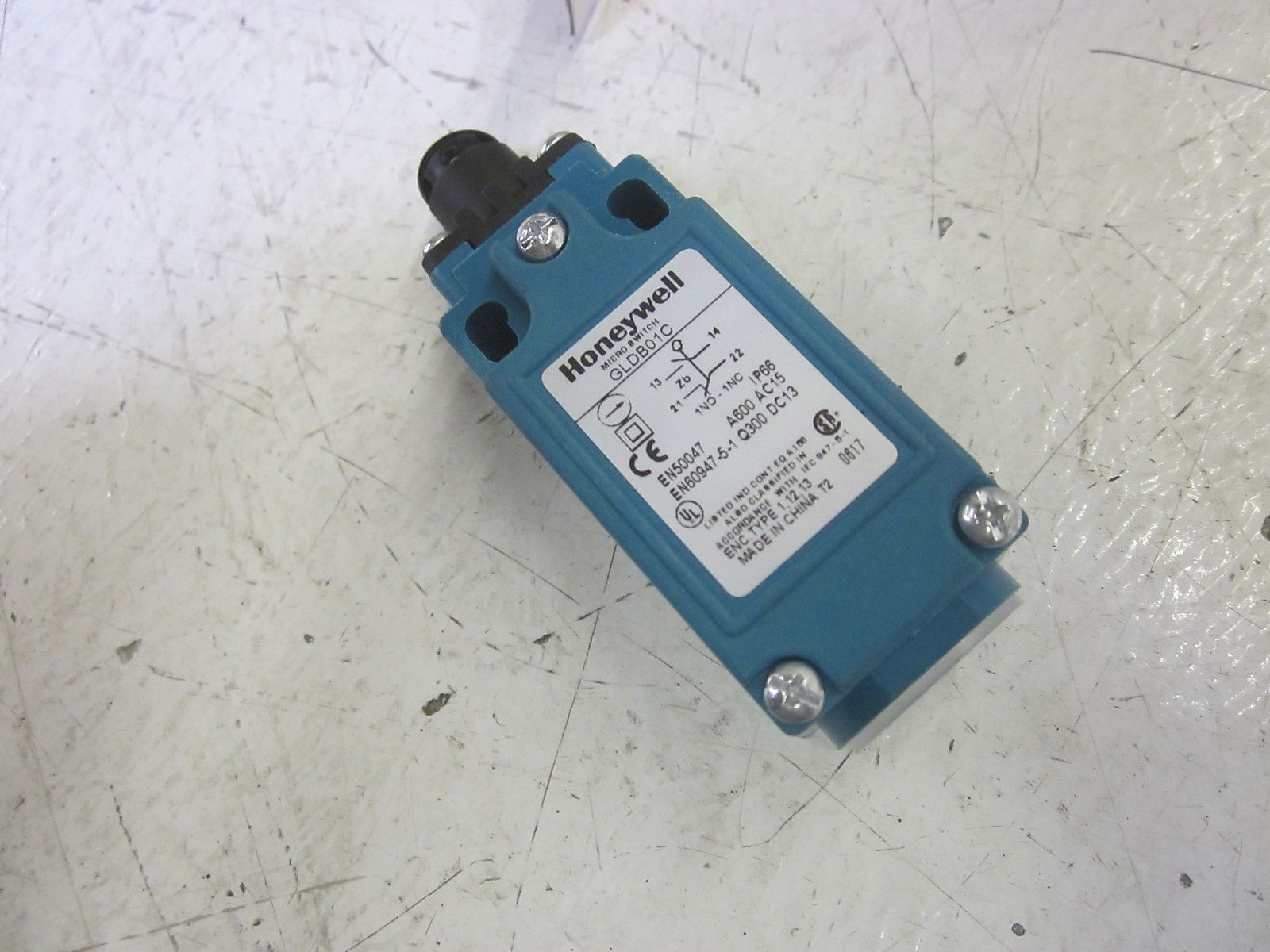 HONEYWELL GLDB01C ROLLER SWITCH *NEW IN BOX*