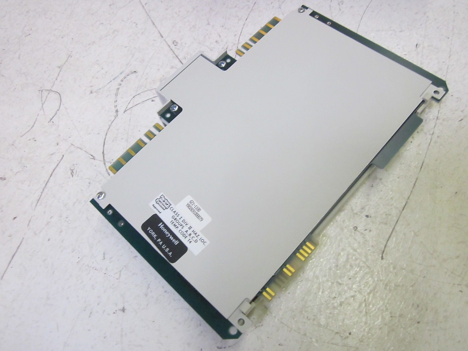 HONEYWELL IPC 621-1100 INPUT MODULE 115V  UNMP