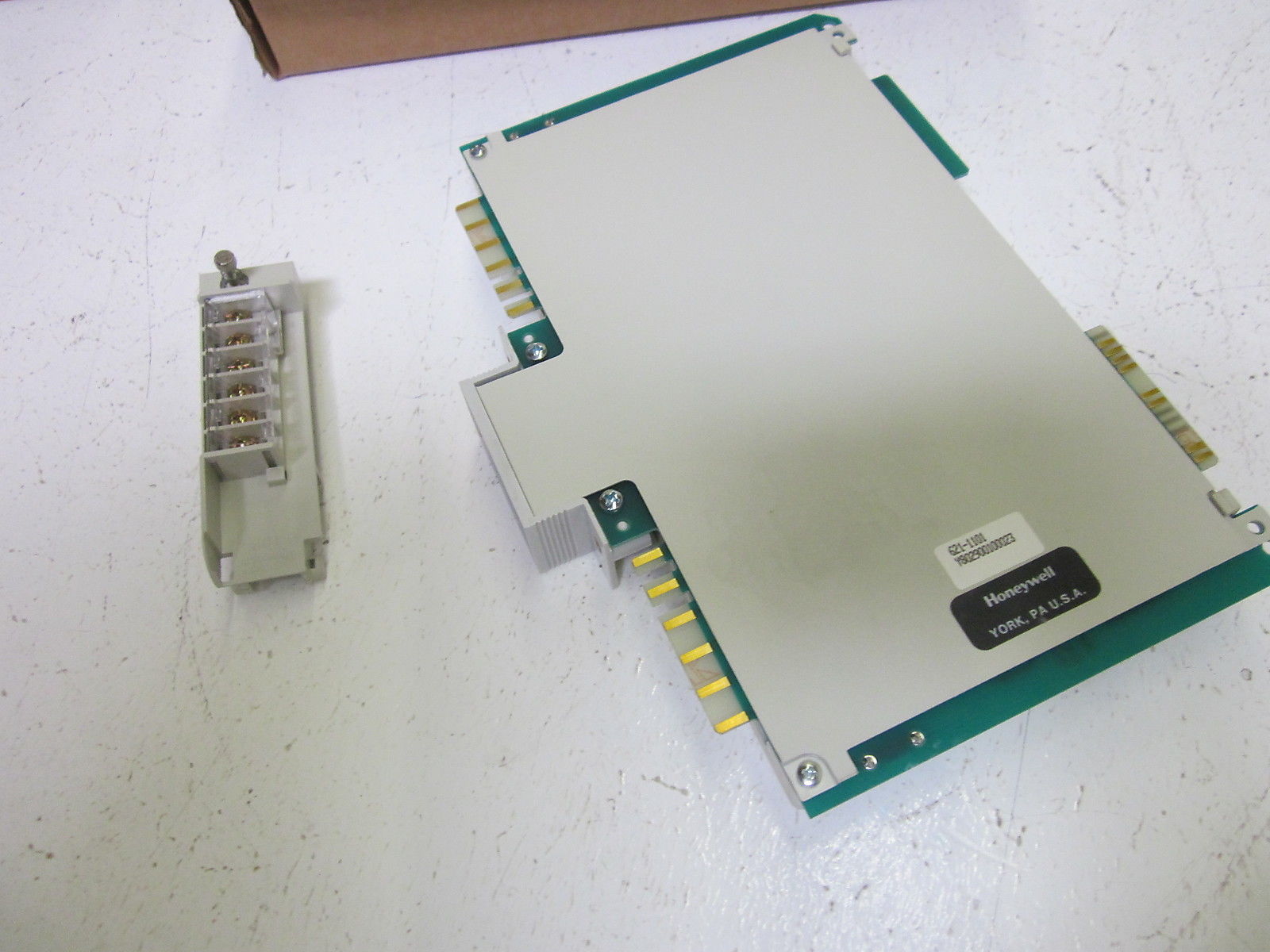 HONEYWELL ISSC 621-1101 115VAC/DC ISOLATED INPUT MODULE NSMP