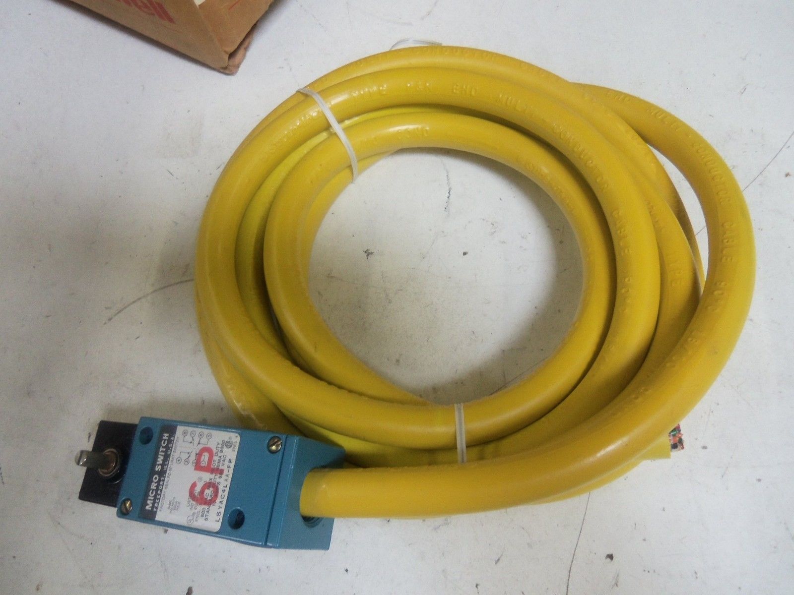 HONEYWELL LSYAC4LAA-FP LIMIT SWITCH NSMP