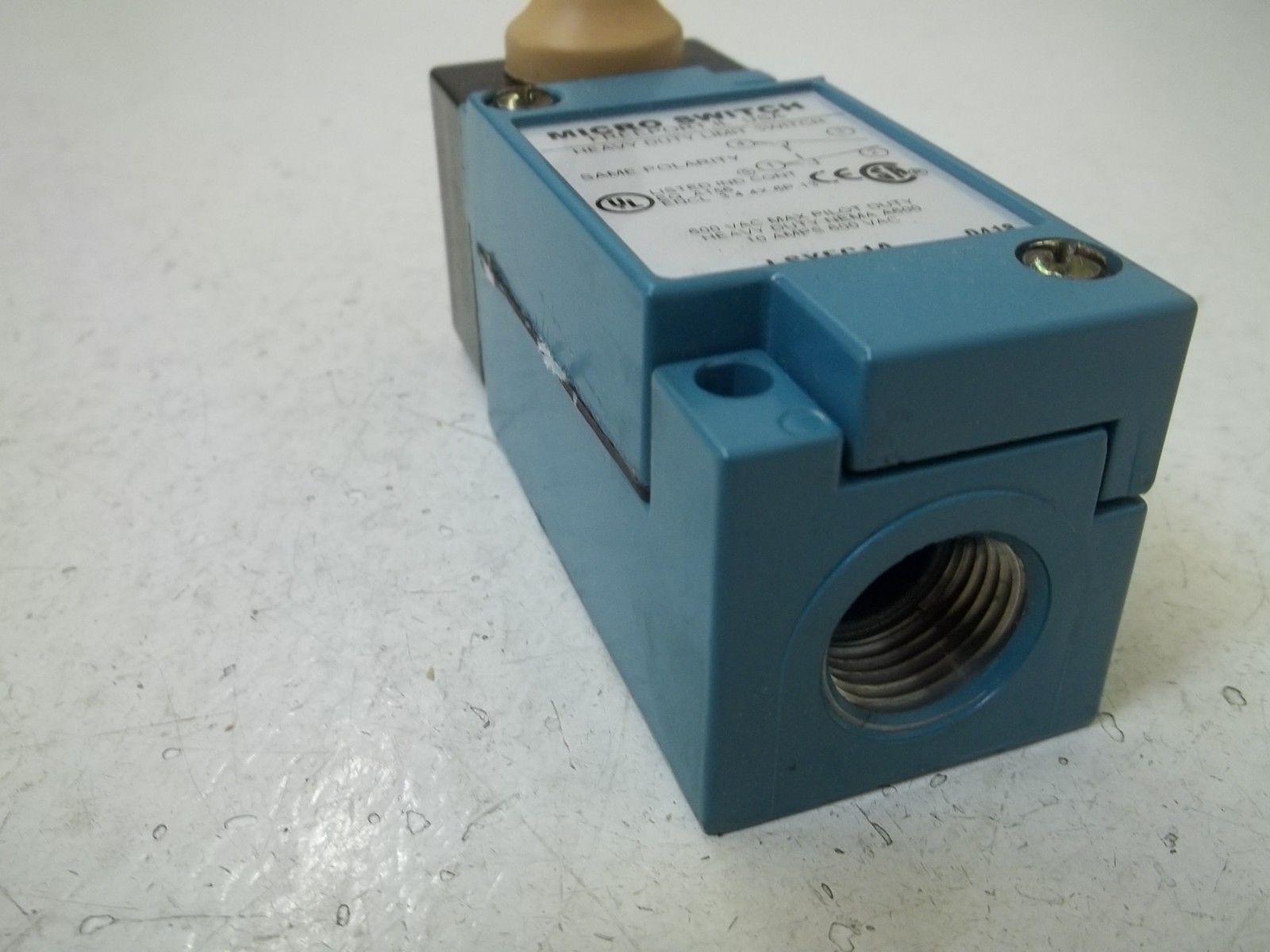 HONEYWELL LSYFC1A LIMIT SWITCH NSMP