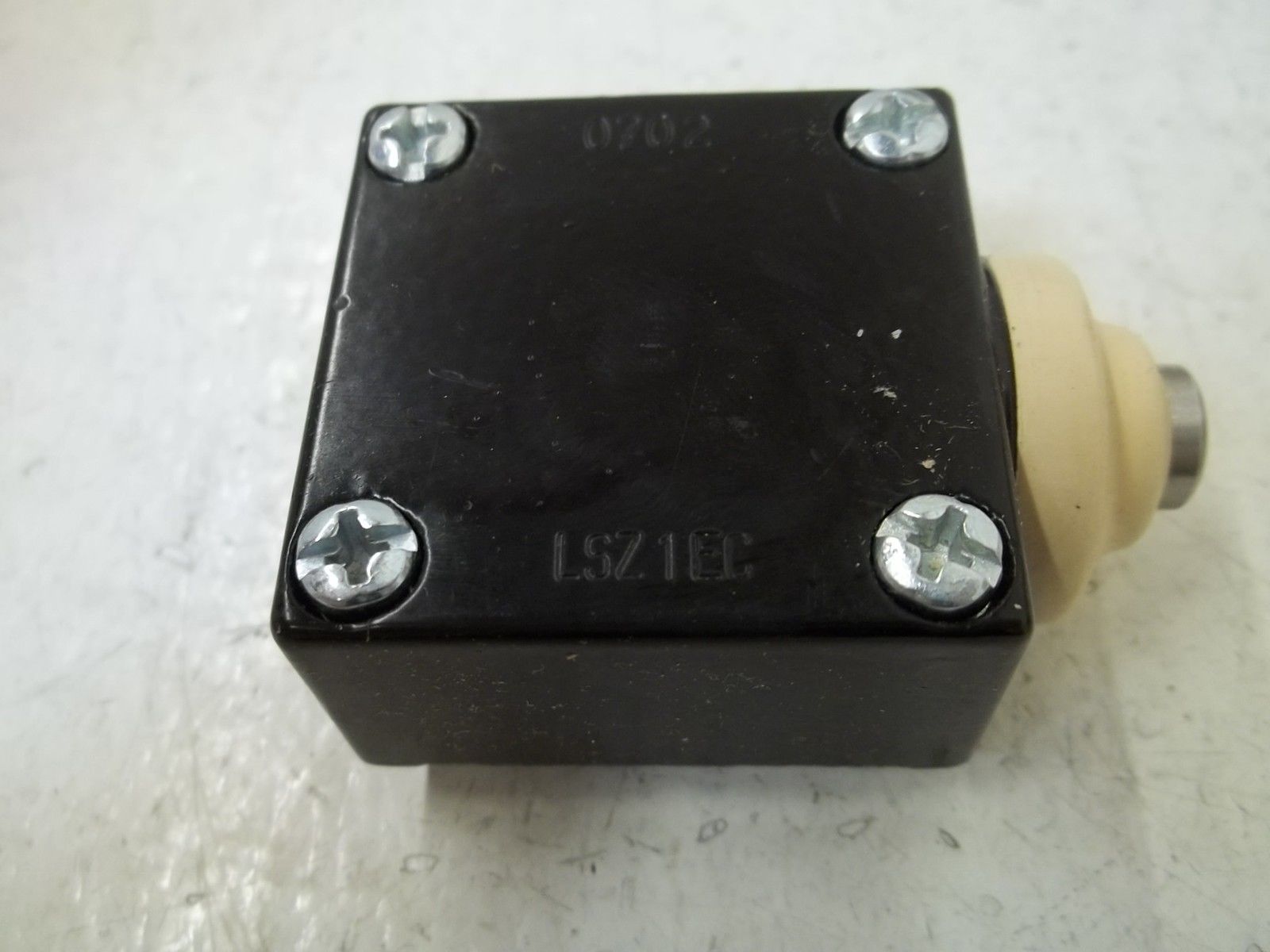 HONEYWELL LSZ1EC LIMIT SWITCH NSMP