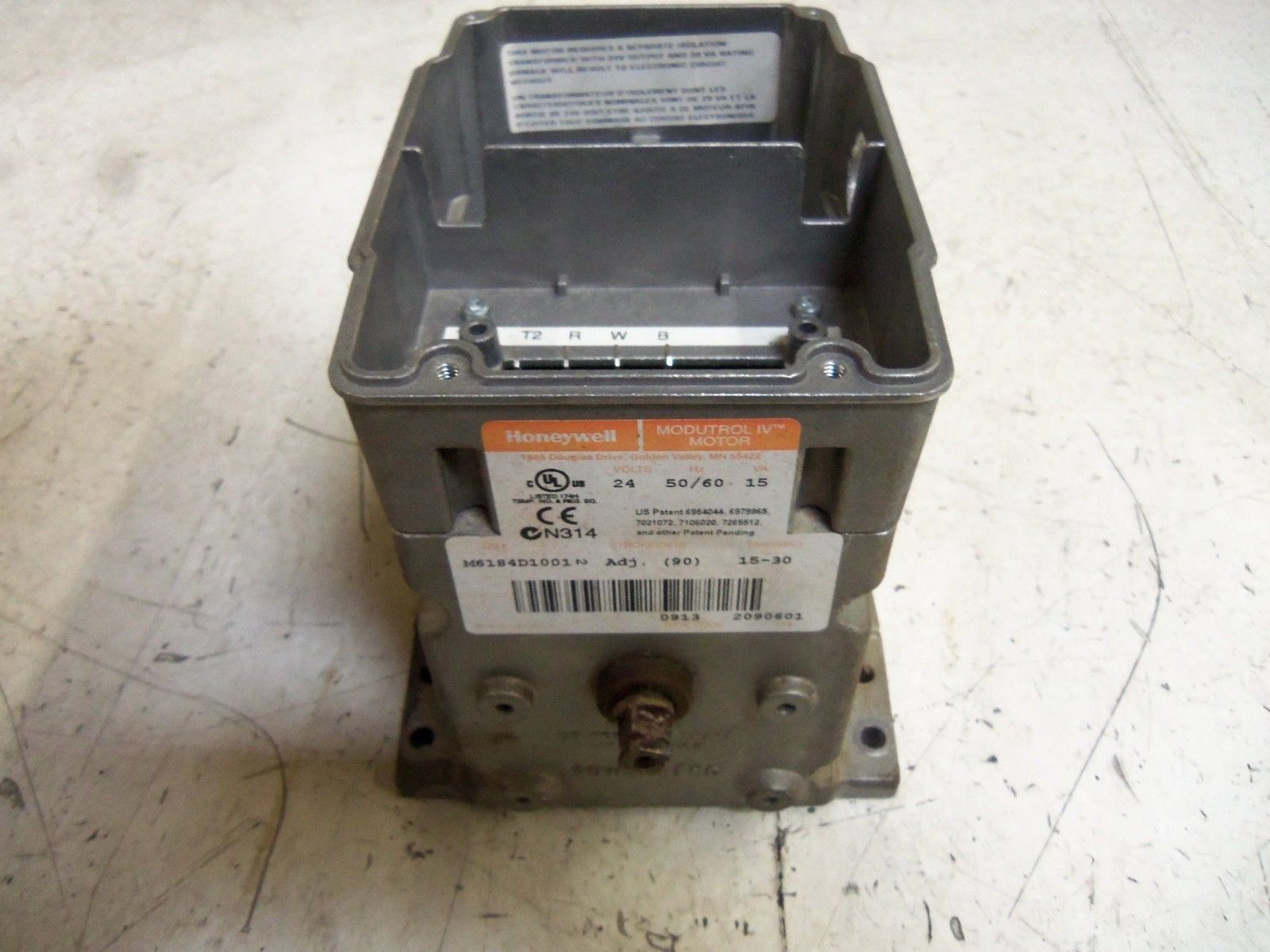 HONEYWELL M6184D1001 MOTOR (AS PICTURED) UNMP