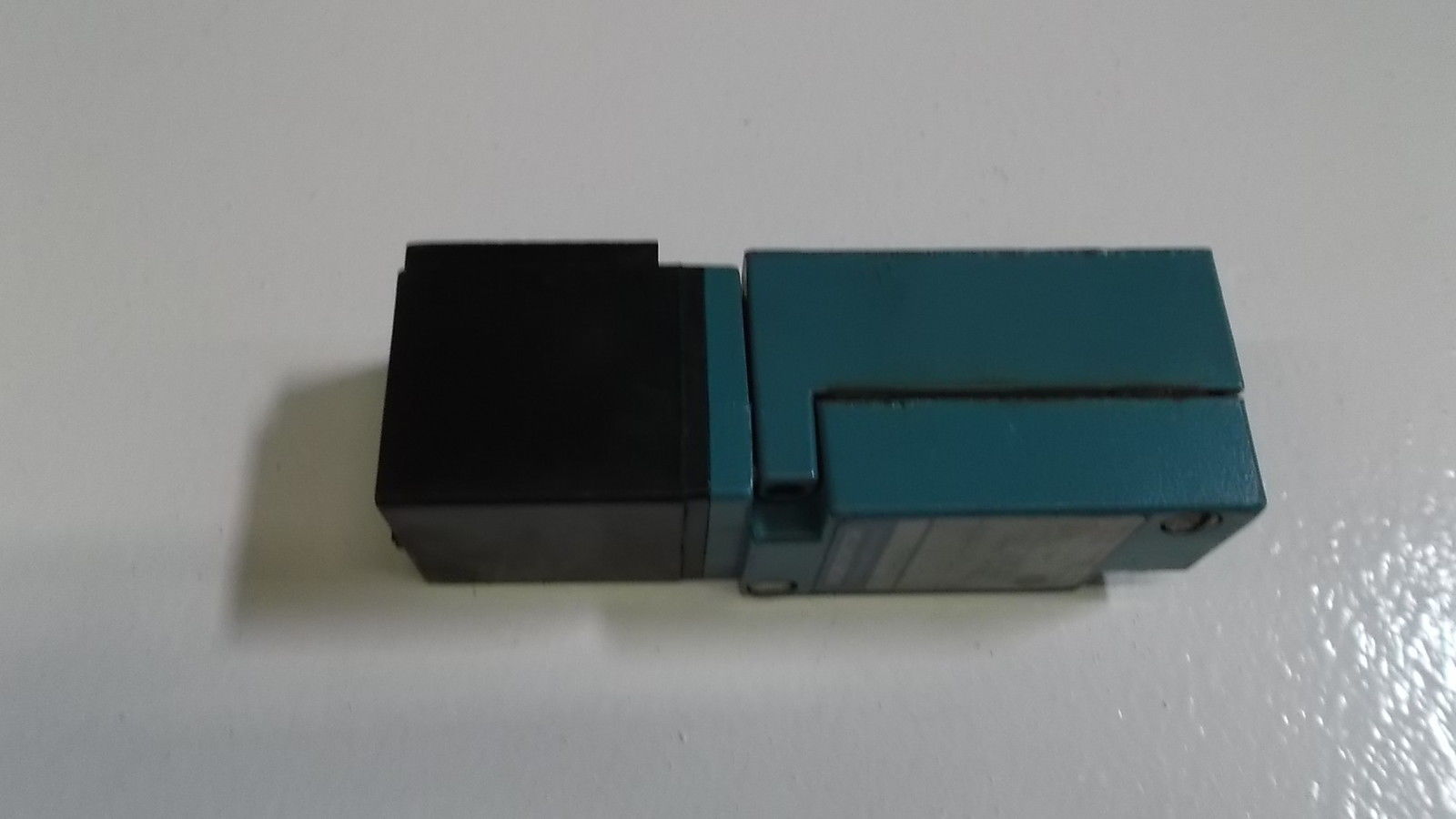 MICRO SWITCH FE-LPRO4C-23 UNMP