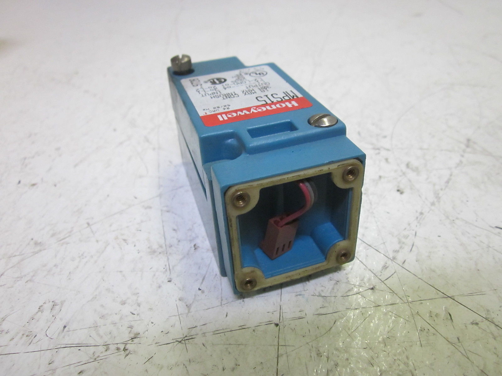 HONEYWELL MPS15 LIMIT SWITCH 30A 24VAC (AS IS - BODY ONLY) UNMP