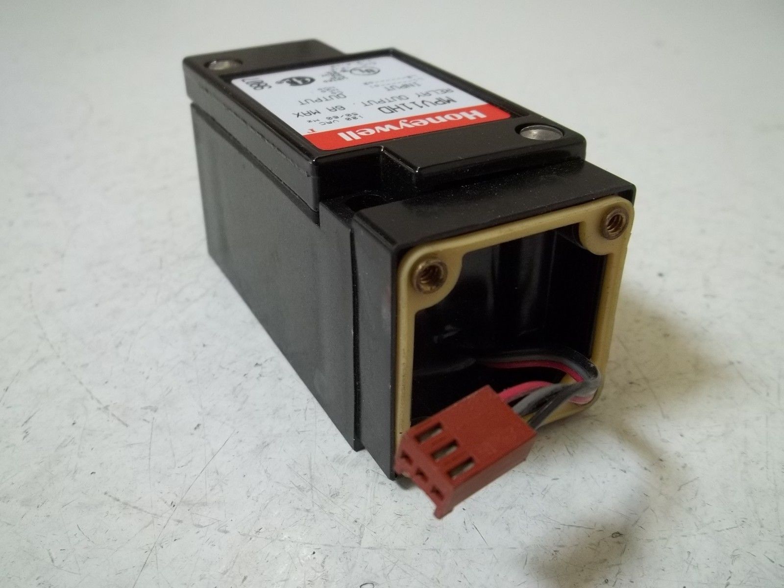 HONEYWELL MPVD11HD RELAY OUTPUT, 6A MAX NSMP