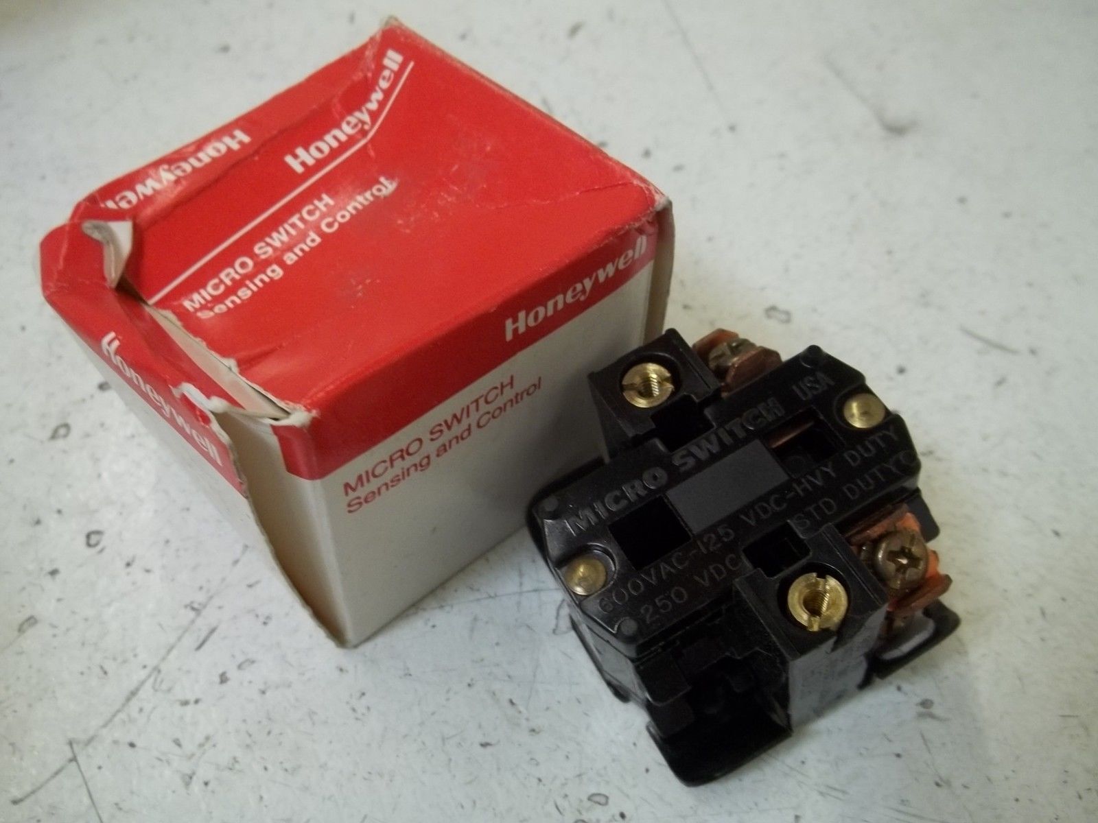 HONEYWELL PTCH CONTACT BLOCK  NSMP