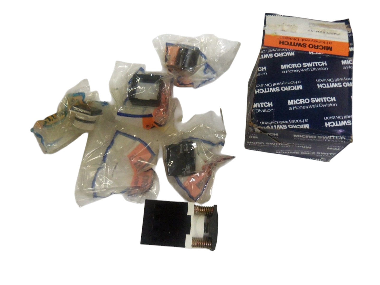 MICRO SWITCH PW2PCD2N-99 NSMP