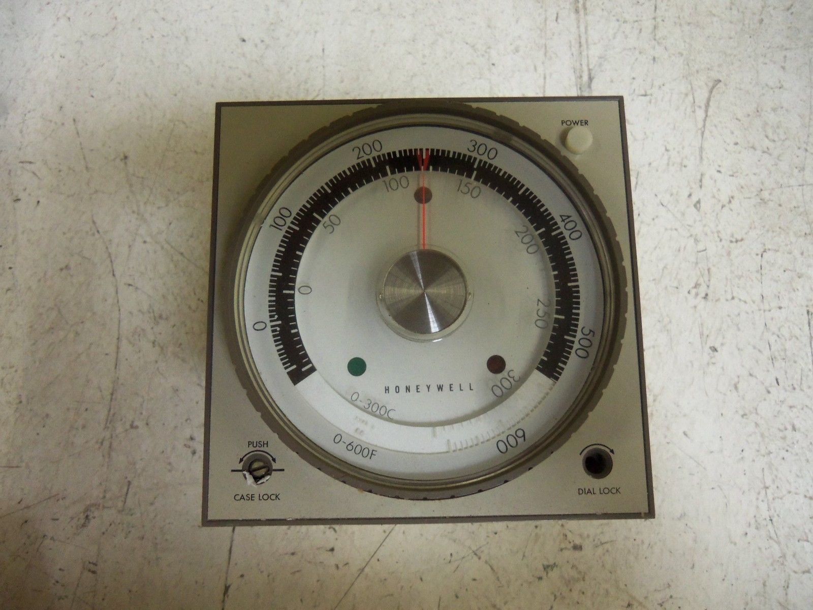 HONEYWELL R7352C1325 TEMPERATURE CONTROL UNMP