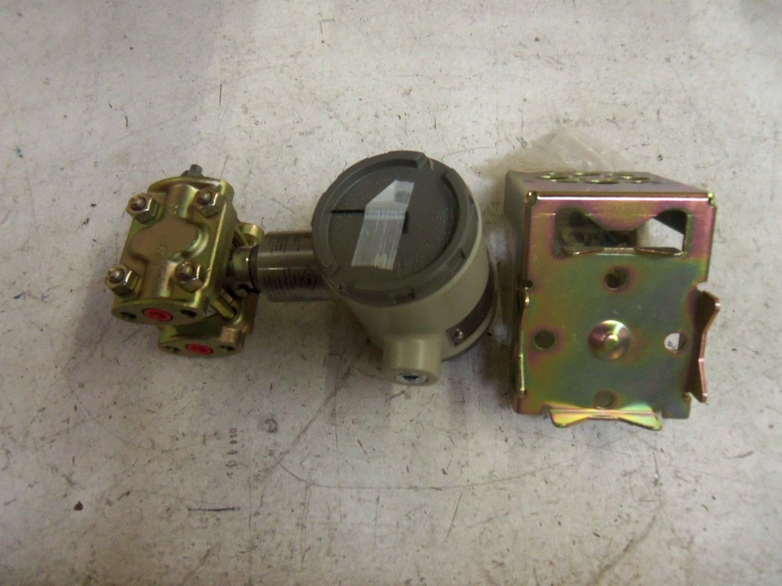 HONEYWELL STD924-A1H-00000-1C.MB.S2-B77P TRANSMITTER NSMP
