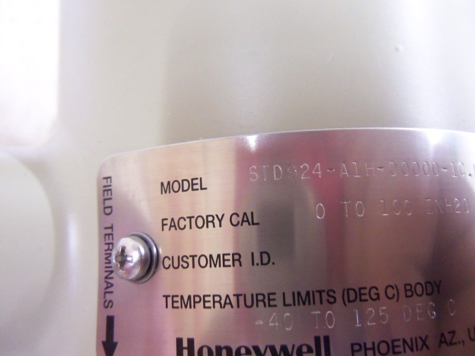 HONEYWELL STD924-A1H-00000-1C.MB.S2-B77P TRANSMITTER NSMP