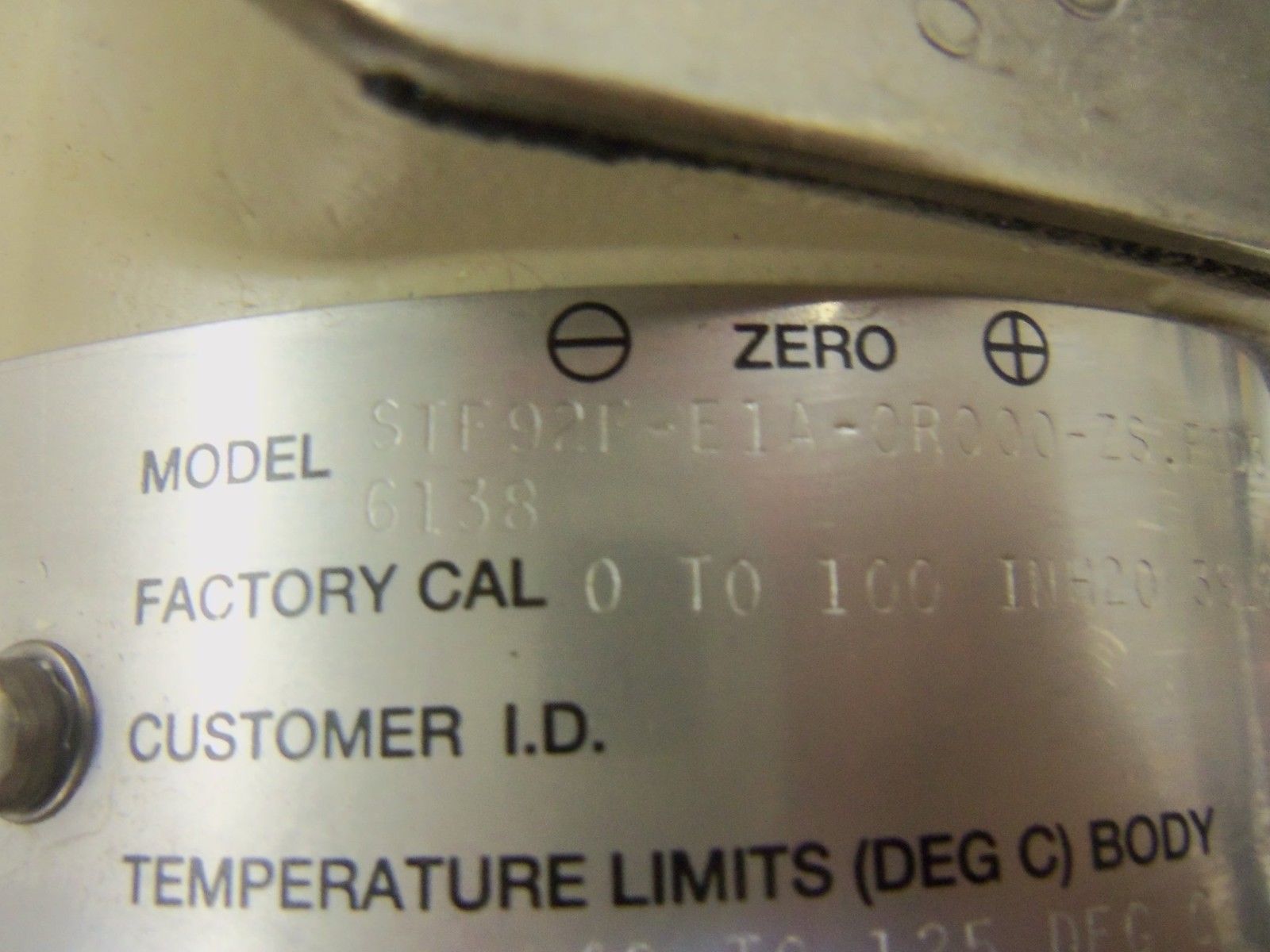 HONEYWELL ST3Q00 STF92F-E1A-0R000-ZS.F1D3-6138 PRESSURE TRANSMITTER NSNP