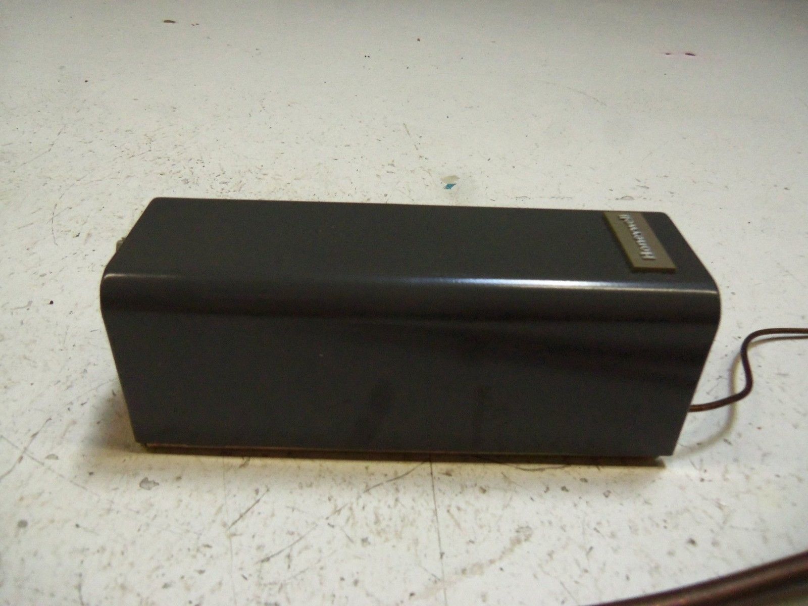 HONEYWELL T6031D-1023 TEMPERATURE CONTROLLER NSNP