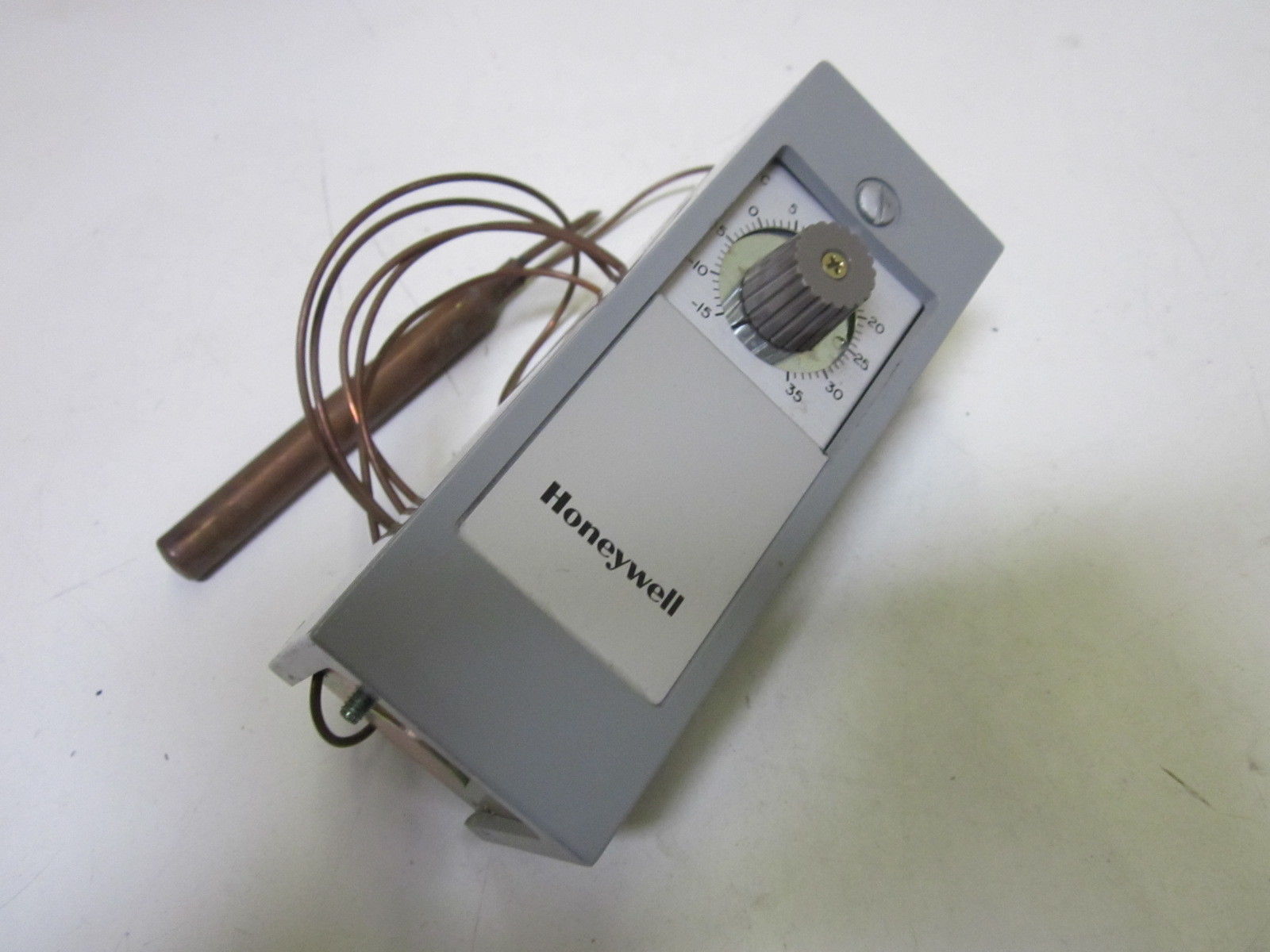 HONEYWELL T675A2068 *NEW NO BOX*