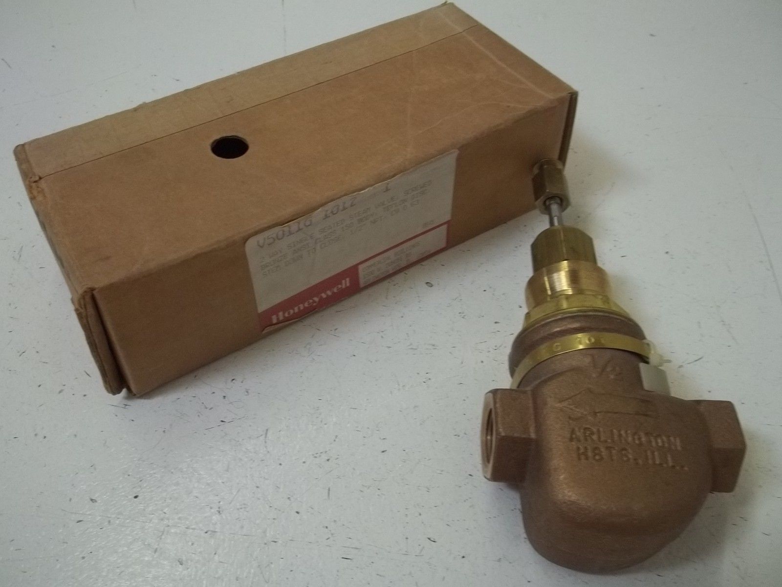 HONEYWELL V5011G1012 2WAY SINGLE STEAM VALVE 1/2" NSMP