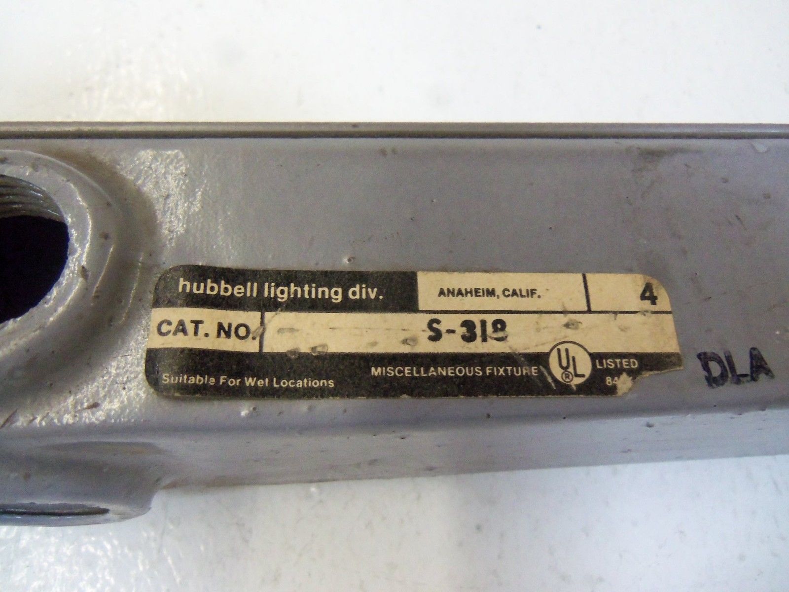 HUBBELL S-318 UNMP