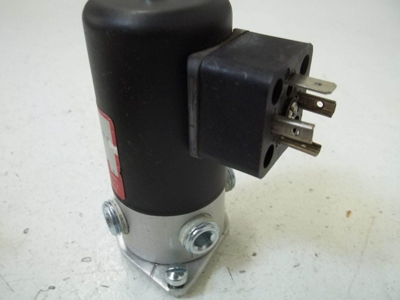 HUMPHREY T0624E239 GENERAL PURPOSE VALVE 30-125 PSI UNMP
