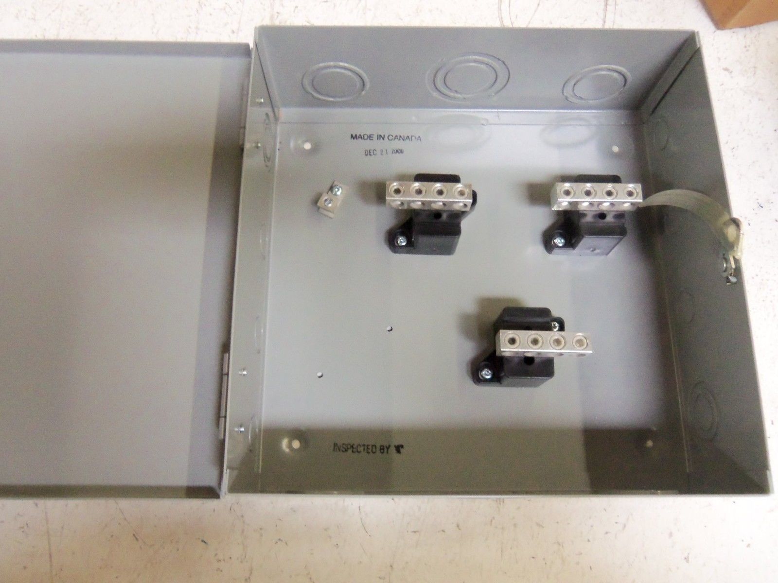 HYDEL SB013 ENCLOSURE *NEW NO BOX*