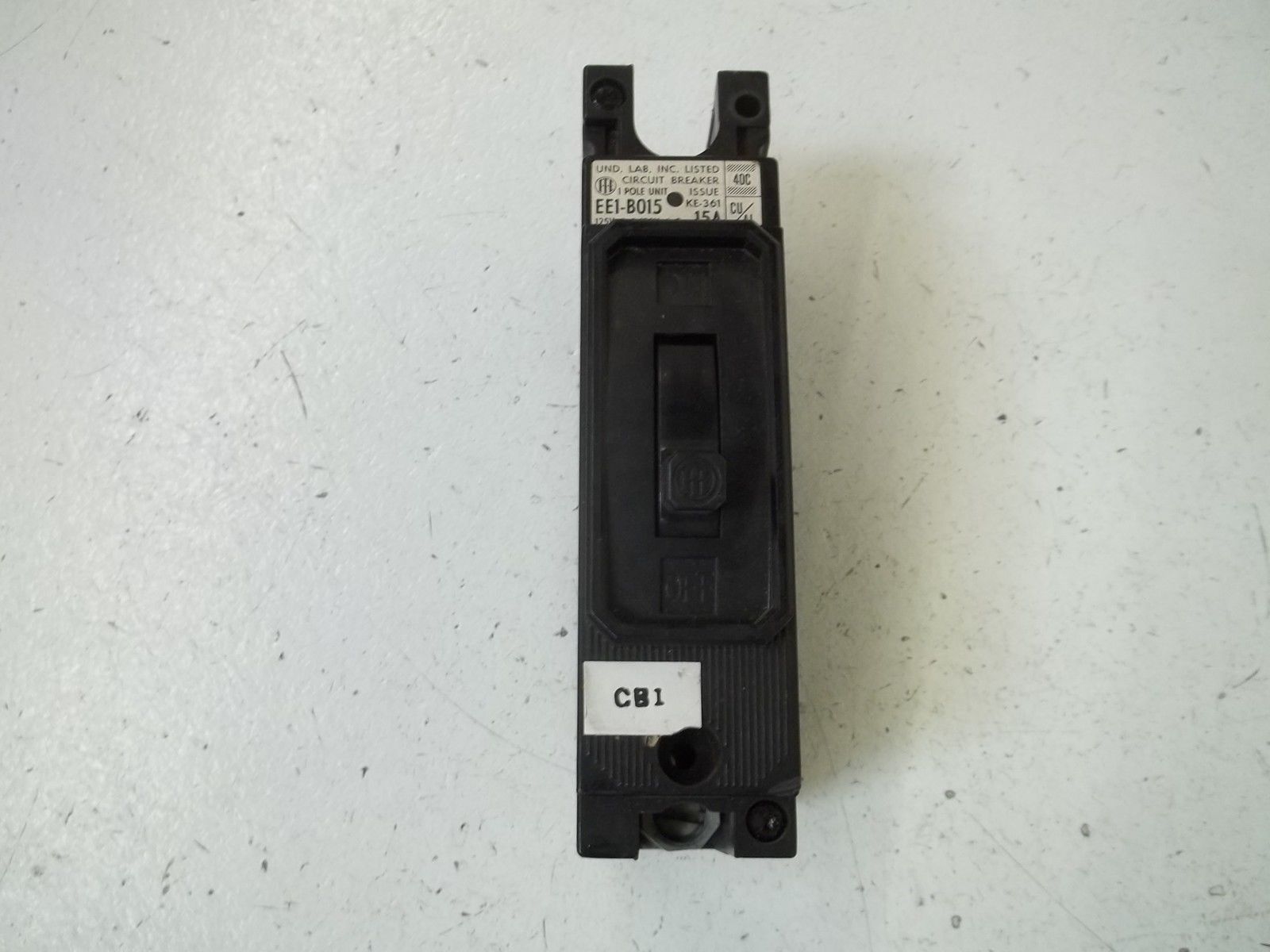 I-T-E EE1-B015 CIRCUIT BREAKER UNMP