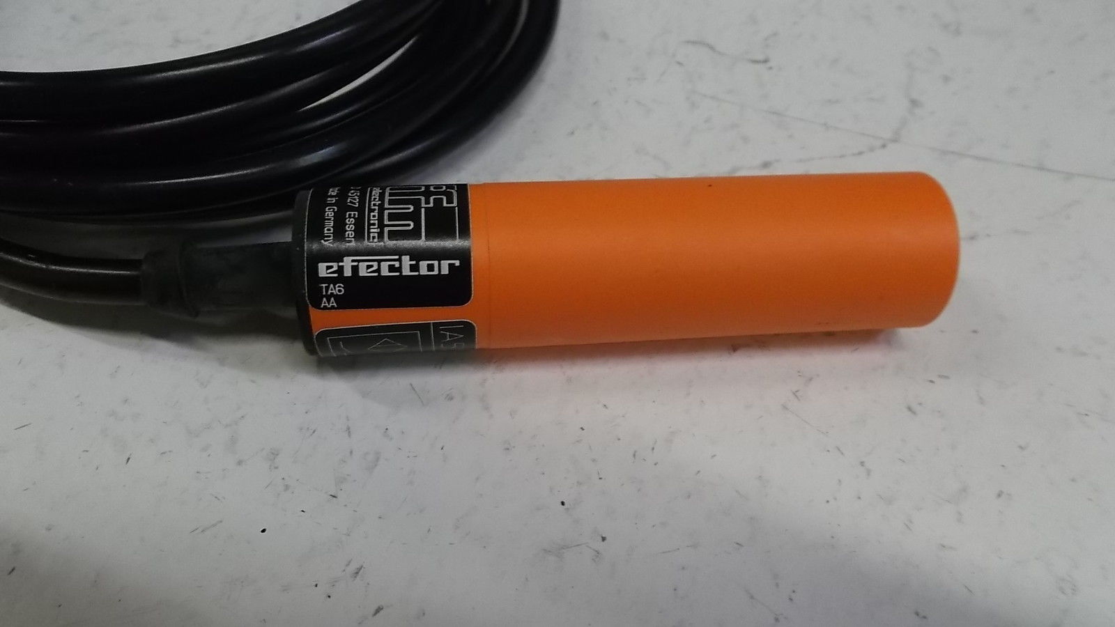 IFM EFECTOR IA5082 INDUCTIVE PROXIMITY SENSOR UNMP