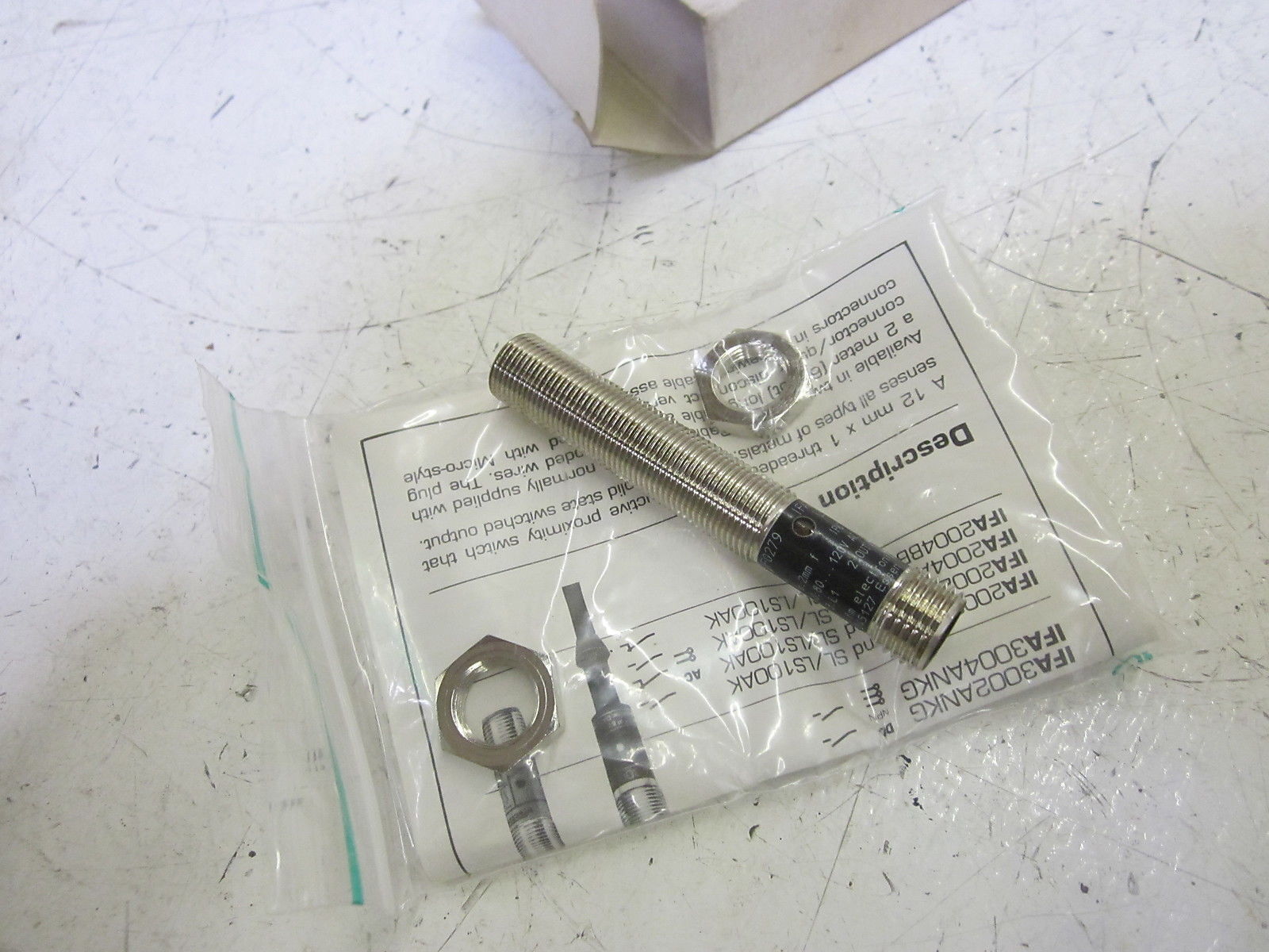 IFM EFECTOR LS100AK IFA2002ABOW/SL INDUCTIVE PROXIMITY SENSOR NSMP