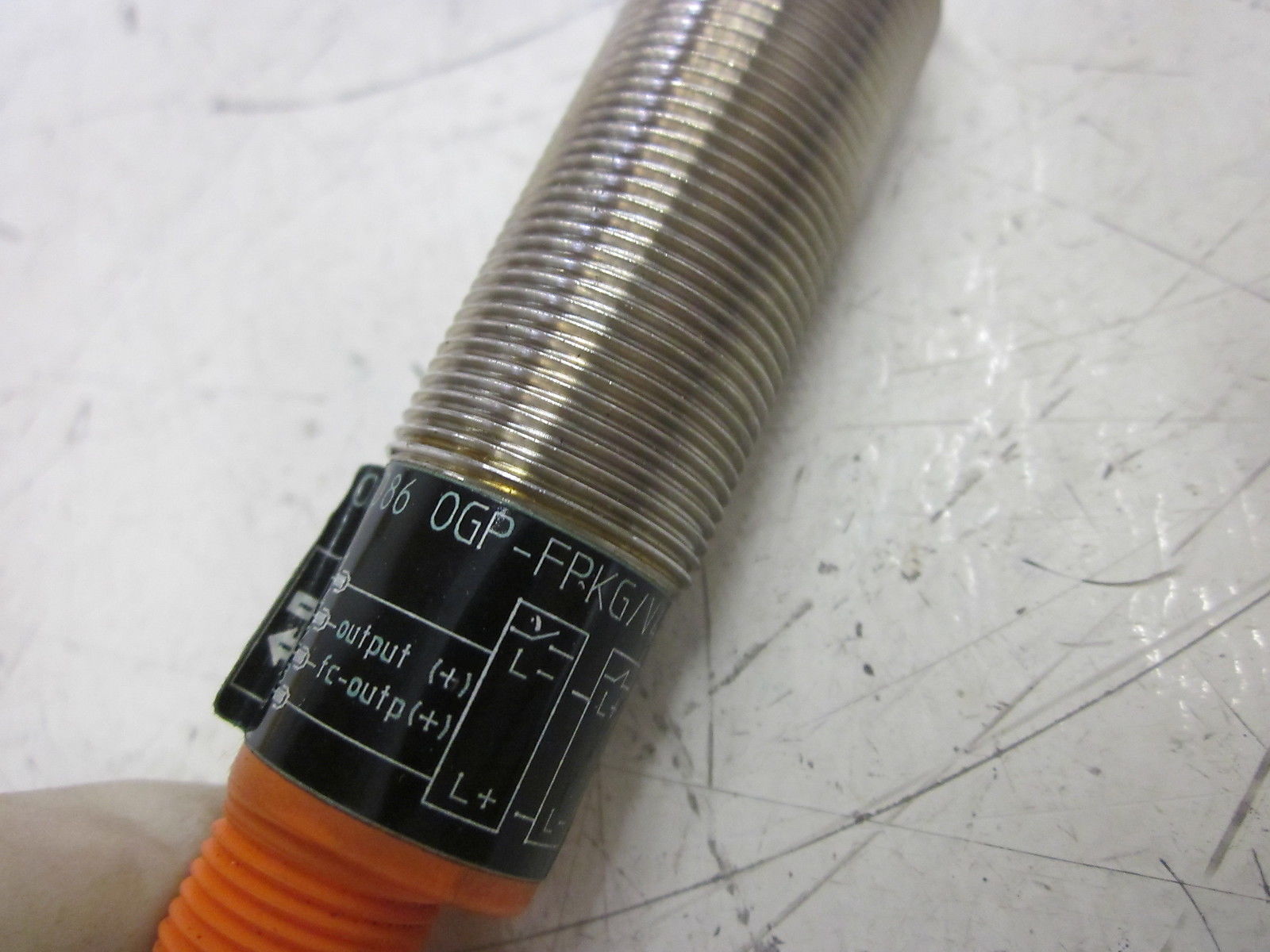 IFM EFECTOR OG5086 RETRO REFLECTIVE SENSOR UNMP