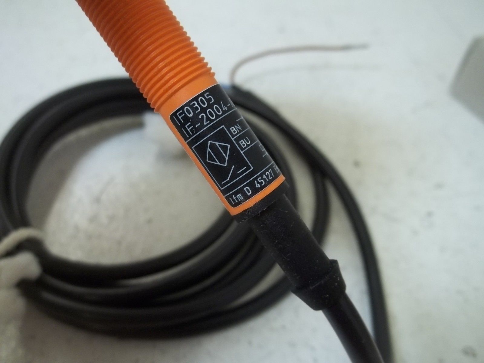 IFM IF0305 INDUCTIVE PROXIMITY SENSOR NSMP