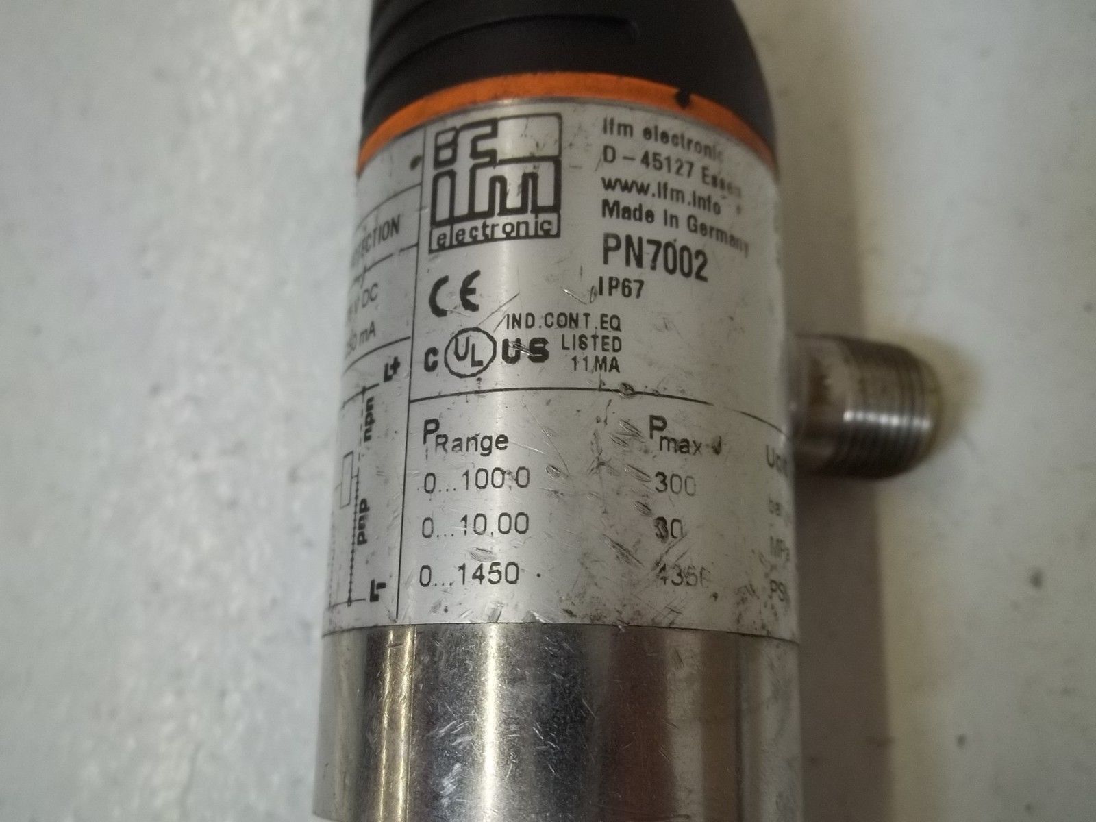IFM EFECTOR PN7002 PRESSURE SENSOR UNMP